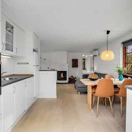 3 Bedroom Beautiful In * Ринкёбинг