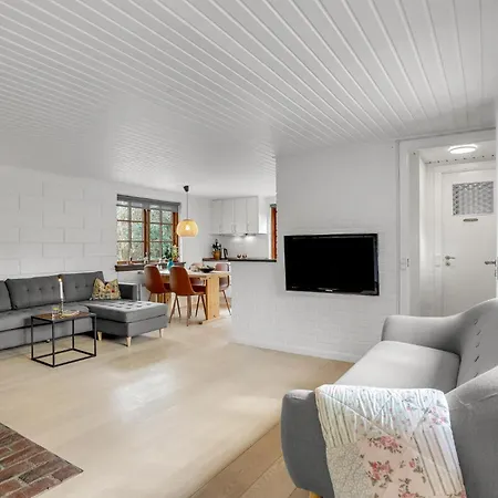 Holiday home 3 Bedroom Beautiful In *